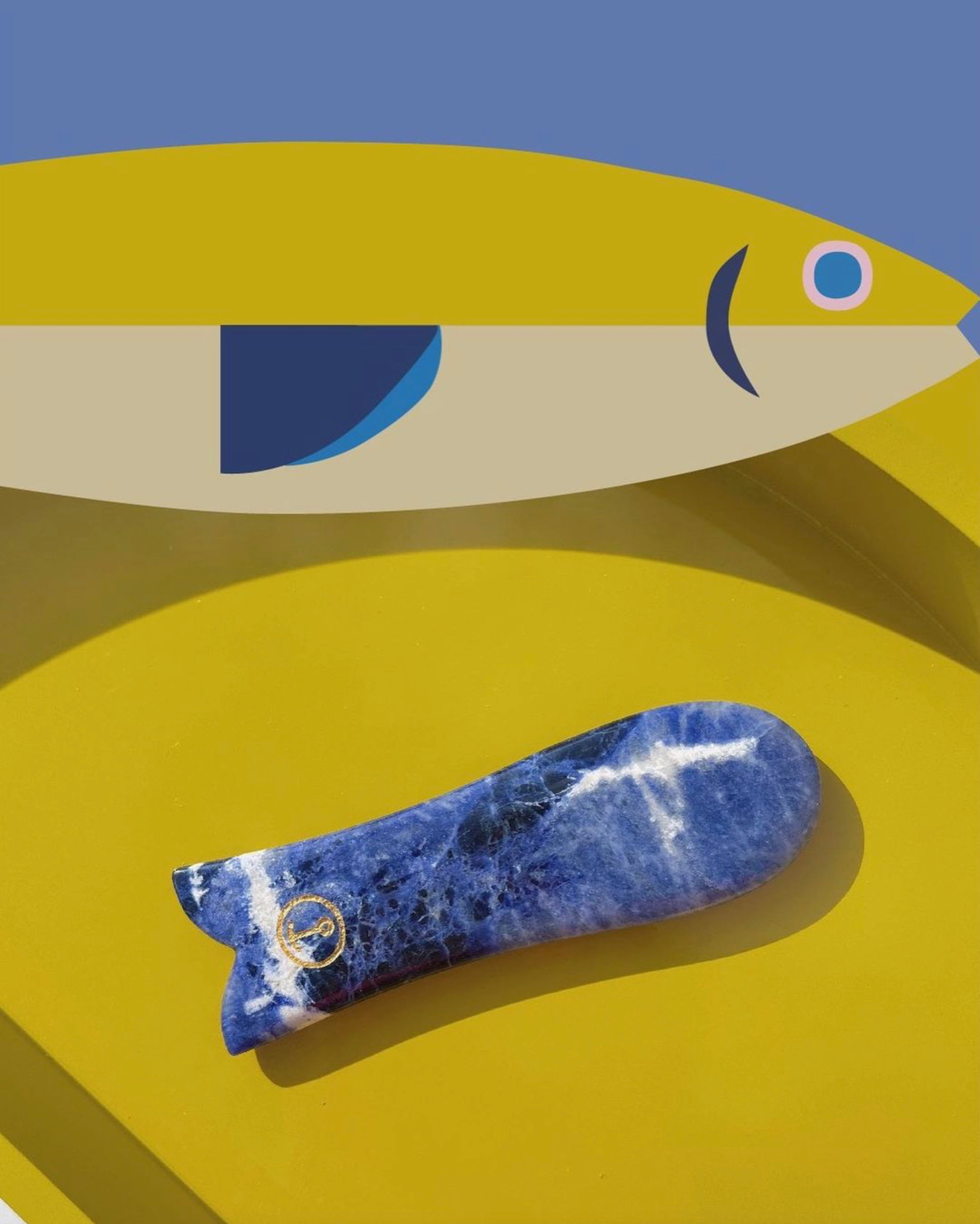ARTIFACT Fish-Stik Gua Sha