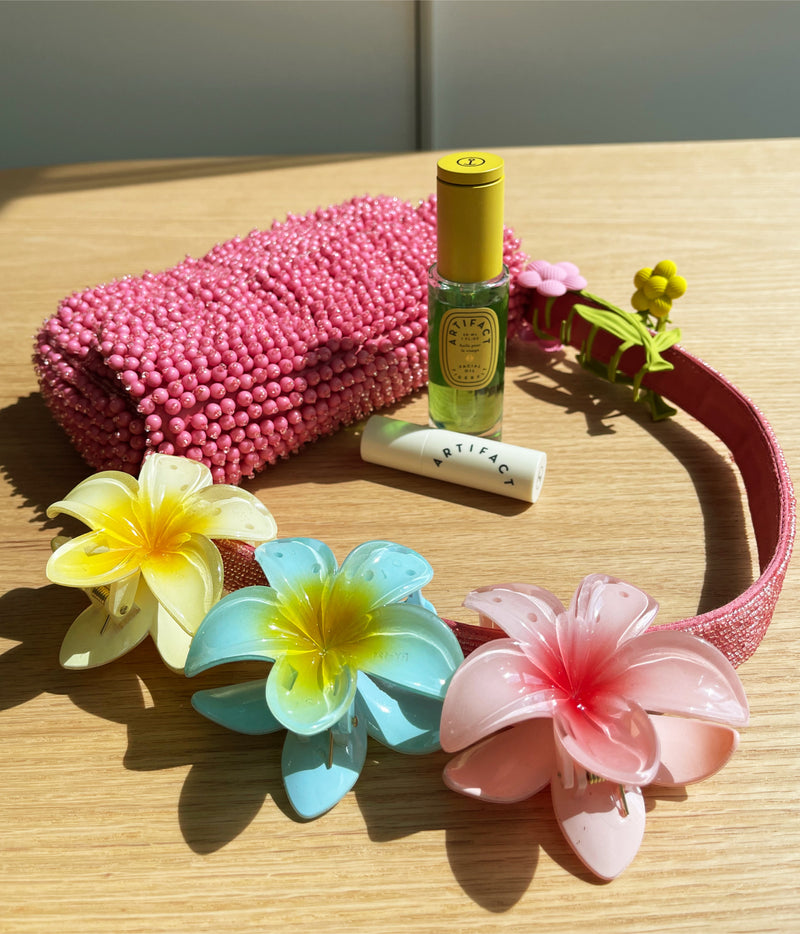 Island Flower Hair Claw - Blue
